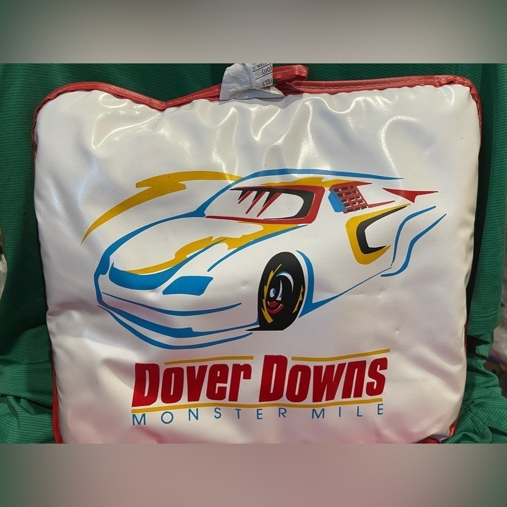 DOVER DOWNS SEAT CUSHION Monster Mile